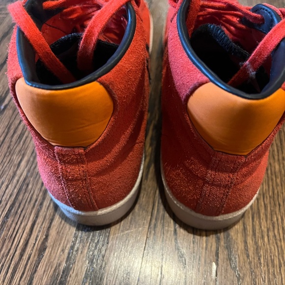 Converse ProLeather suede hi top  shoes size 9 men’s size 10.5 women - Picture 6 of 8